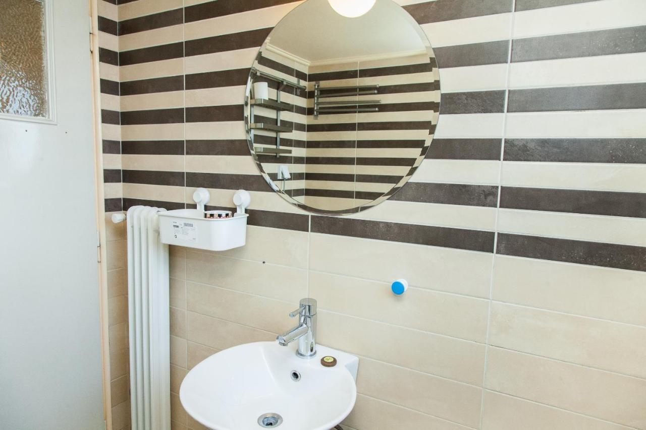 Bright Apt. With Lovely View In Lycabettus! Apartamento Atenas Exterior foto